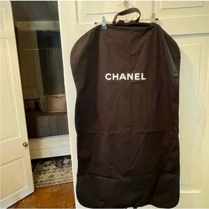 CHANEL Elegant Black Garment Cover